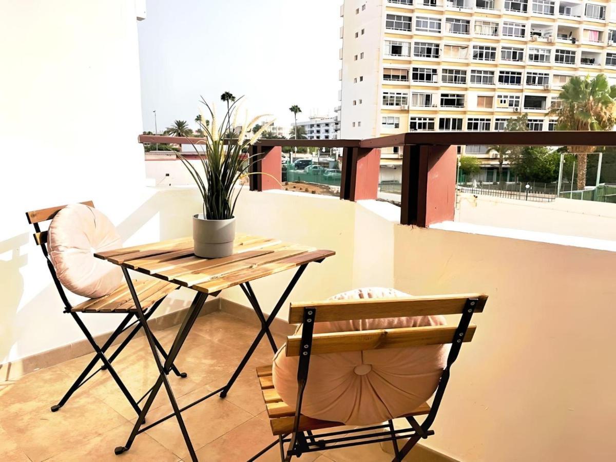 Holiday Vibes In Playa Del Ingles Luaran gambar
